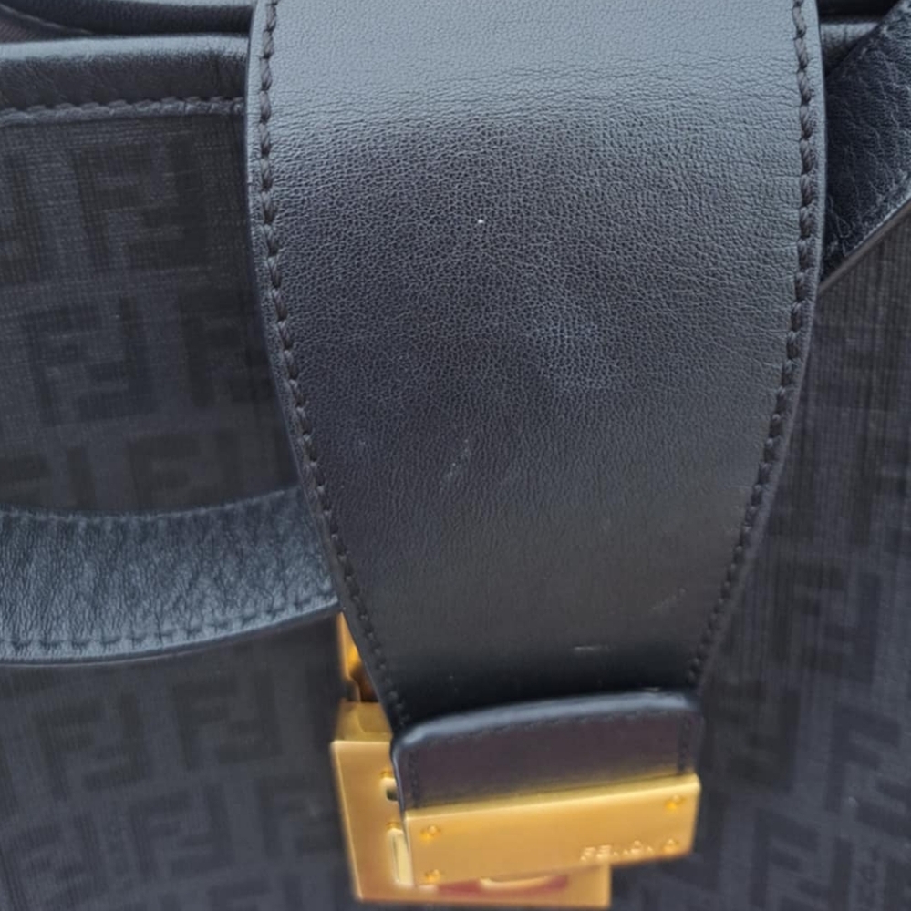 ✅️SOLD✅️ FENDI Black Gold Zucchino Chiusura Tote Shoulder Bag AUTHENTIC - Picture 13 of 14